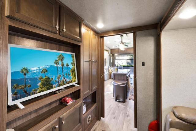 69411 Ramon Road, Cathedral City CA: https://media.crmls.org/mediaz/7414f7b4-c3e6-47da-83b5-909940e0a9bc.jpg