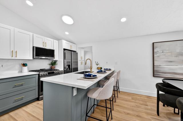 Image 7 of 35 For 2546 Marathon Dr