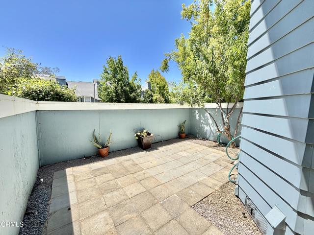 4987 Sullivan Street, Ventura CA: https://media.crmls.org/mediaz/7415ec11-9a6c-4c16-9359-f98a868c8b44.jpg