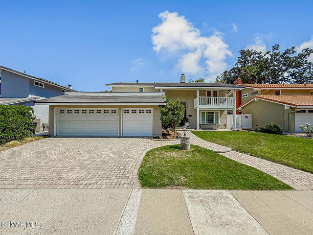 1646 Swansea Place, Westlake Village CA: https://media.crmls.org/mediaz/7415f20b-e0e3-4569-aa46-4f66b71f33a9.jpg