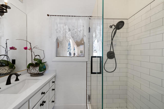 Hall Bathroom W/Shower