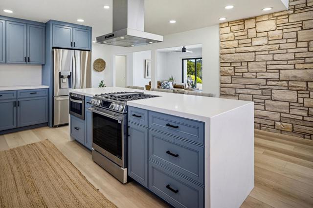 Image 16 of 36 For 25485 Via Paloma