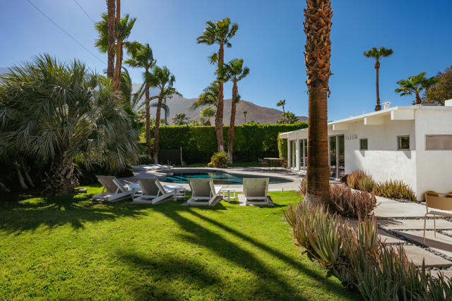 503 E Laurel Circle, Palm Springs, CA 92262