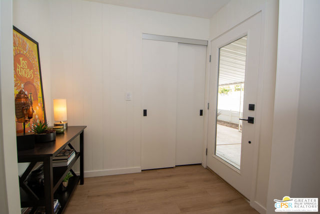 480 Calle Madrigal, Cathedral City CA: https://media.crmls.org/mediaz/74181b12-a91a-4118-82e3-9fd9b26da636.jpg