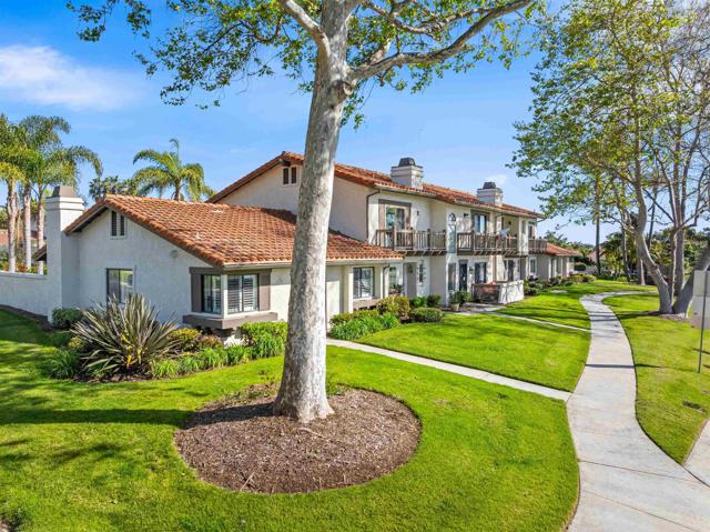 Detail Gallery Image 3 of 32 For 6990 Batiquitos Dr, Carlsbad,  CA 92011 - 2 Beds | 2/1 Baths