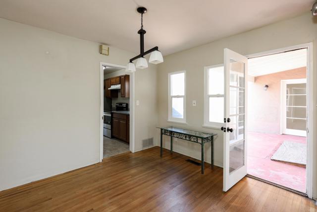 4662 4664 Bancroft, San Diego CA: https://media.crmls.org/mediaz/7419fb5e-d969-4b7f-8dc6-95340a3a1d59.jpg