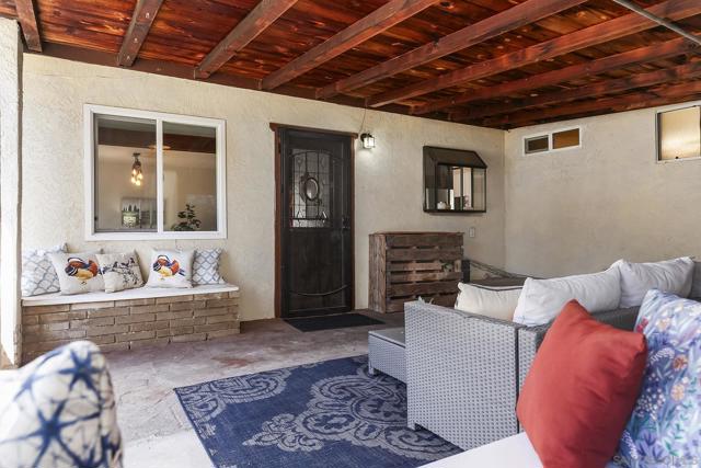 1167 Peutz Valley Rd, Alpine CA: https://media.crmls.org/mediaz/741a1f3a-b6b3-4d10-9576-a52e18b8d143.jpg