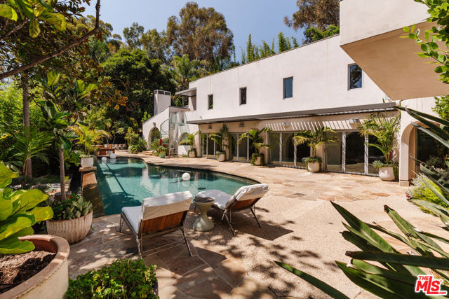 Drew Fenton | 14800 Corona Del Mar Pacific Palisades CA | MLS: 7412016