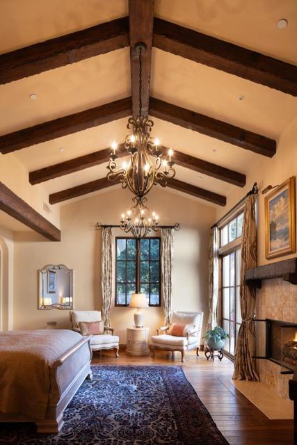7595 Paseo Vista, Monterey CA: https://media.crmls.org/mediaz/741a9096-7d83-4592-865b-2f15d0a27472.jpg