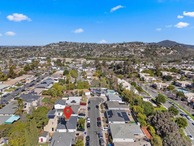 5126 5128 Alumni Pl, San Diego CA: https://media.crmls.org/mediaz/741bb45f-9cd7-4e5d-a54b-a874ad26564b.jpg
