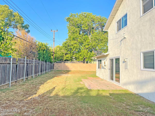 2467 Invar Court, Simi Valley CA: https://media.crmls.org/mediaz/741bece5-c46d-4e9c-b722-816640bca2c7.jpg