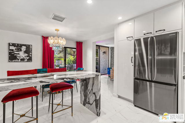 2602 N Whitewater Club Drive, Palm Springs CA: https://media.crmls.org/mediaz/741c0ad8-30e6-4a43-b50f-3d204f437b3c.jpg