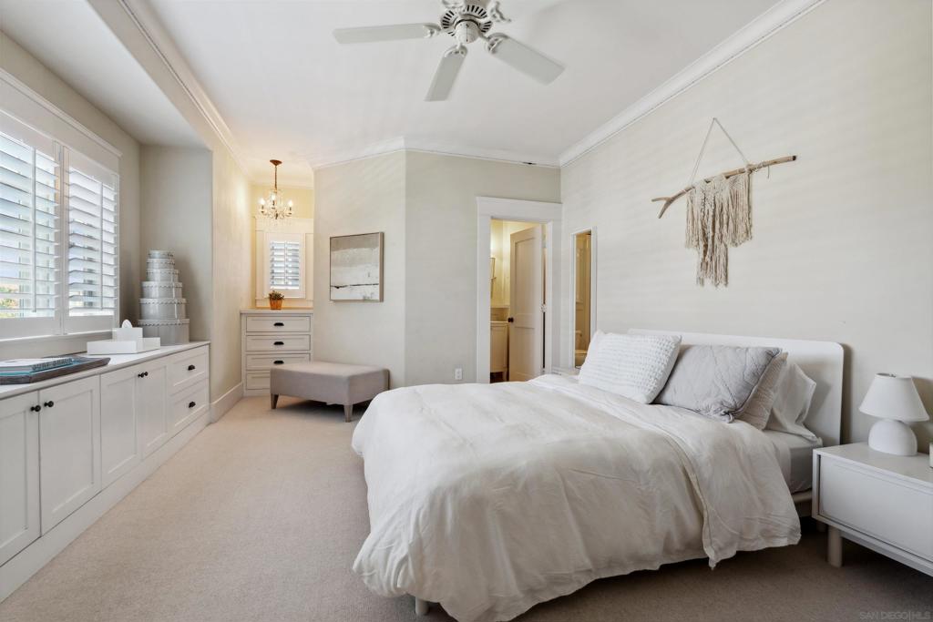 MLS #250026504SD img 10