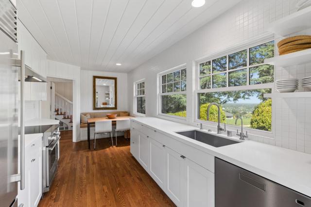 17516 High Street, Los Gatos CA: https://media.crmls.org/mediaz/741e06a9-1d2e-438b-9f99-98ce4a56e282.jpg