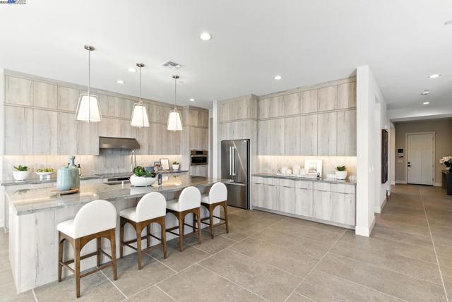 1685 Arione Street, Brentwood CA: https://media.crmls.org/mediaz/741fa62d-fd7e-45dd-920b-e7a3f0314e95.jpg