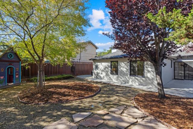 2627 Ohio Avenue, Redwood City CA: https://media.crmls.org/mediaz/741fe01b-73d6-4dc3-a6fc-4bc35079de3c.jpg