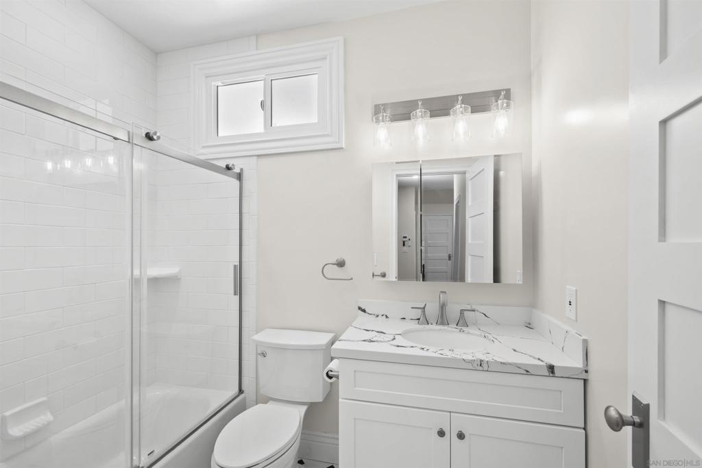 2253 Brant Street - photo 14