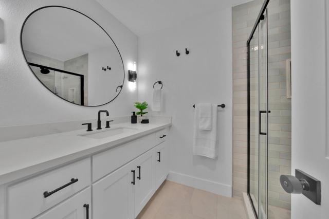 135 Calle Larga, Los Gatos CA: https://media.crmls.org/mediaz/7420ac62-3449-4dd2-8016-6281417a7599.jpg
