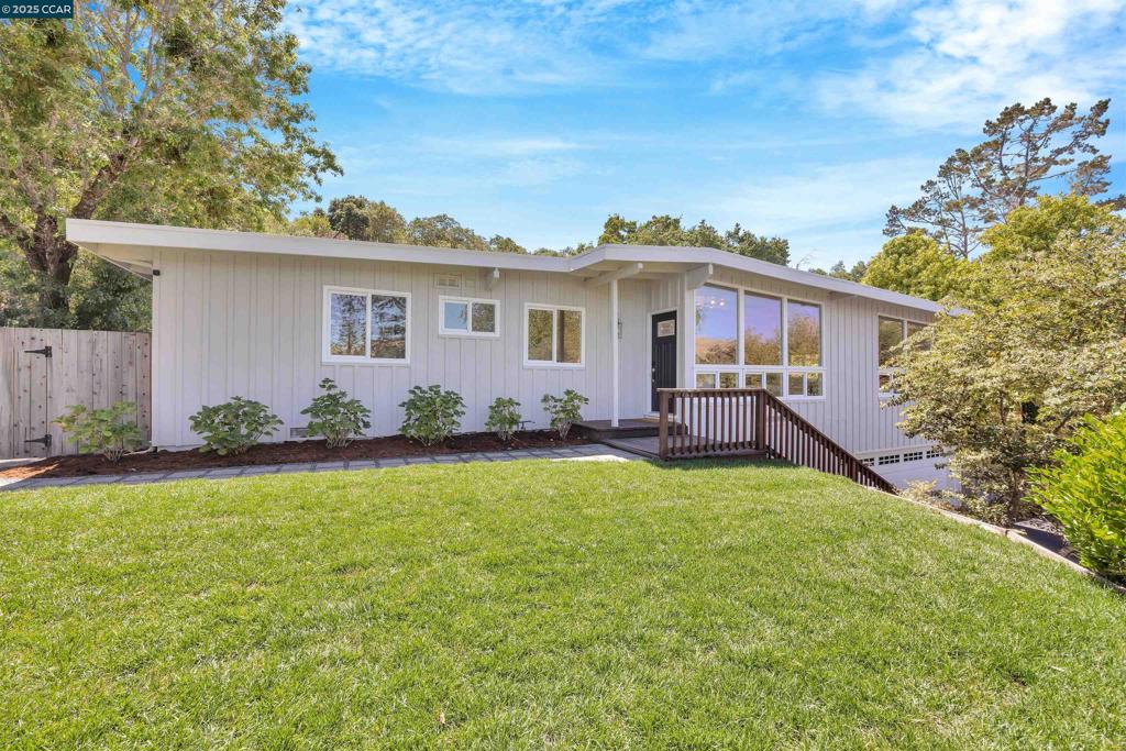 3357 S Lucille Ln