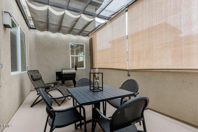 2810 Wagon Wheel Road, Oxnard CA: https://media.crmls.org/mediaz/7421459f-ea78-4ec2-8757-7569711f8d96.jpg