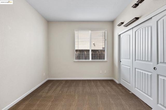 3680 Mallard Ct, Antioch CA: https://media.crmls.org/mediaz/742160fe-5904-4b8e-9215-6968e2d56153.jpg