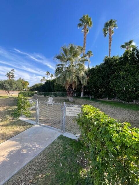 1730 Capri Circle, Palm Springs CA: https://media.crmls.org/mediaz/74226857-5f41-4010-a8c4-db3d2fa8158c.jpg
