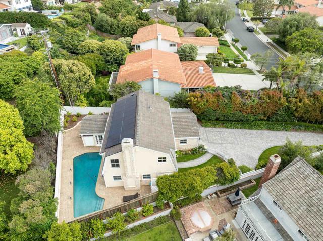 3024 Via Rivera, Palos Verdes Estates, California 90274, 3 Bedrooms Bedrooms, ,2 BathroomsBathrooms,Residential,For Sale,Via Rivera,PTP2403583