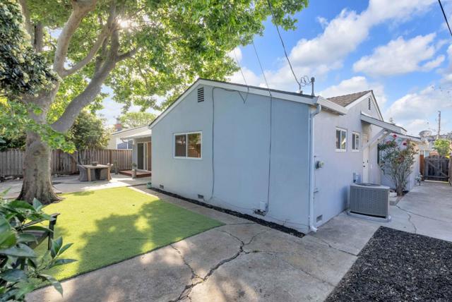 2436 Armstrong Place, Santa Clara CA: https://media.crmls.org/mediaz/7422dcf4-fef7-4822-bfe9-df5f776a1292.jpg