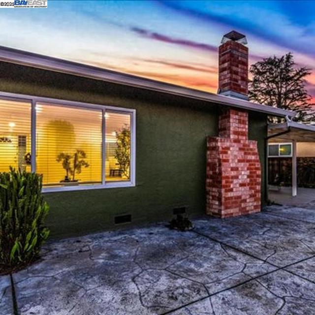 3184 Waugh Place, Fremont CA: https://media.crmls.org/mediaz/74238513-f169-4262-860d-982a41144e38.jpg