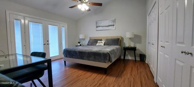 91 Magellan Street, Thousand Oaks CA: https://media.crmls.org/mediaz/742453e0-289b-4c5a-bfbe-f0962b2c014b.jpg