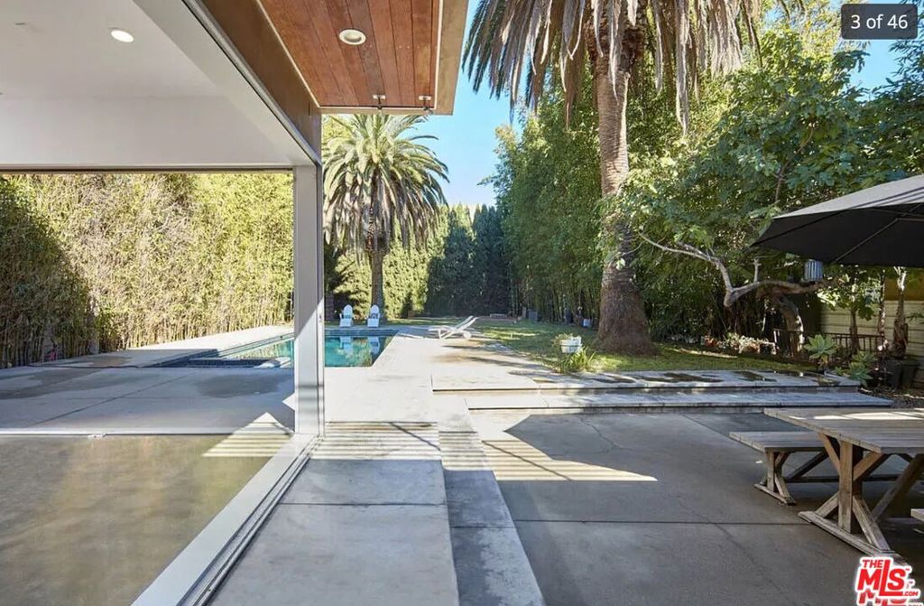 4430 Lindblade Drive