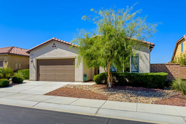 Image 2 of 54 For 85071 Stazzano Place