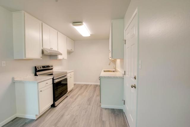 1261 Highland Drive, Hollister CA: https://media.crmls.org/mediaz/742745b0-648c-43a3-8b34-08e846f9734e.jpg