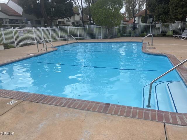 Detail Gallery Image 18 of 35 For 1425 Calle Lozano, Camarillo,  CA 93012 - 3 Beds | 2/1 Baths