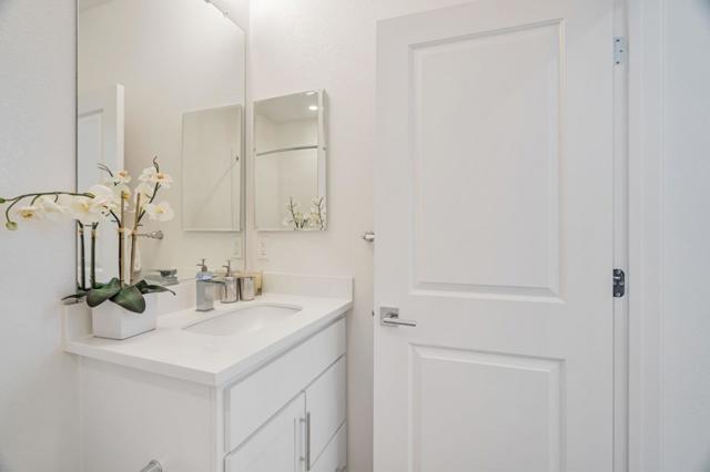 2930 Boyter Place, Santa Clara CA: https://media.crmls.org/mediaz/74289171-dffe-4ae7-913f-ab2a71600984.jpg