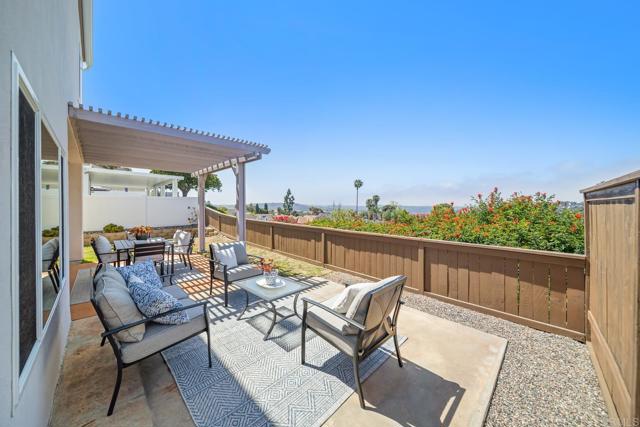 4507 Carnaby Court, Carlsbad CA: https://media.crmls.org/mediaz/742a0d6c-f1ae-4824-be85-94e21e299591.jpg