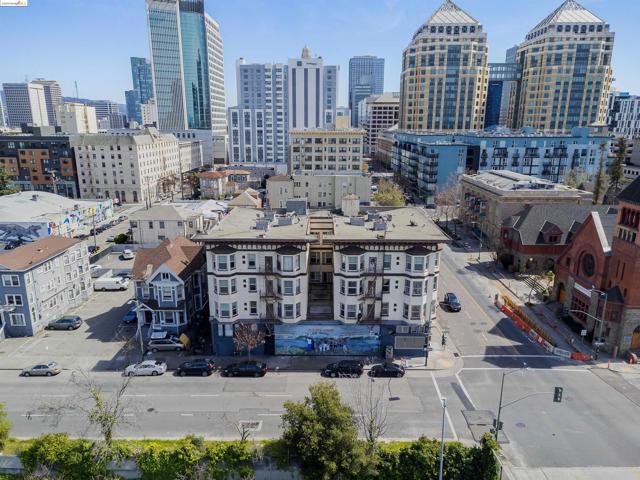 Image 4 of 28 For 680 14th St  