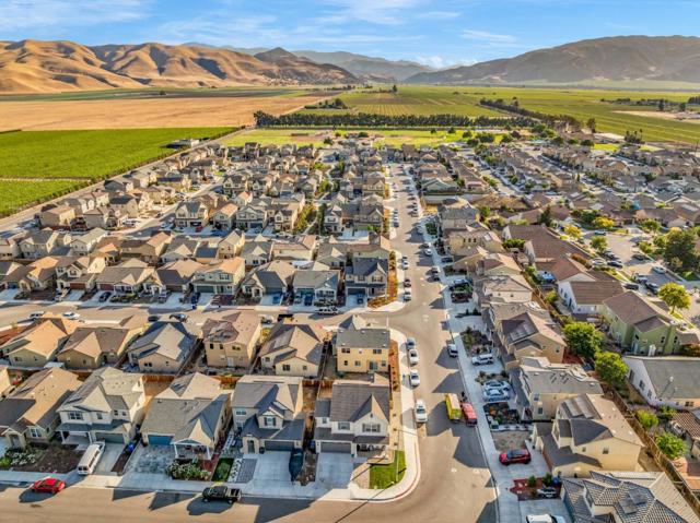 21 Sycamore Street, Greenfield CA: https://media.crmls.org/mediaz/742b5c5f-019d-4bed-880d-2929a8178858.jpg
