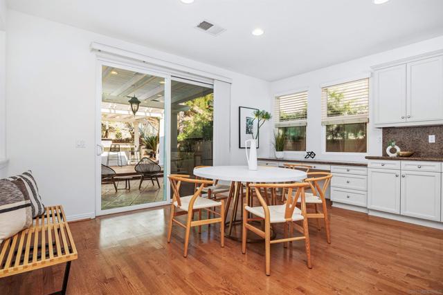 15363 Falcon Crest Ct, San Diego CA: https://media.crmls.org/mediaz/742b84b5-1340-45f2-8c17-9dbfa861b611.jpg