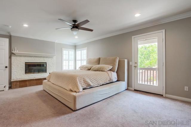 425 Camino Hermoso, San Marcos CA: https://media.crmls.org/mediaz/742bd25f-c99e-451a-a1a2-8f9022c7ab18.jpg