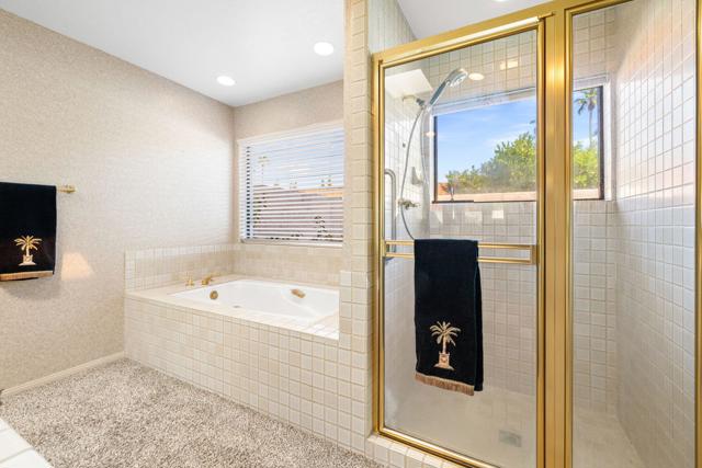 73681 Agave Lane, Palm Desert CA: https://media.crmls.org/mediaz/742d38e8-ccef-4053-9270-4f1e0667454a.jpg