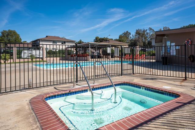 Detail Gallery Image 17 of 19 For 12167 Wintercrest Dr #1,  Lakeside,  CA 92040 - 2 Beds | 1 Baths