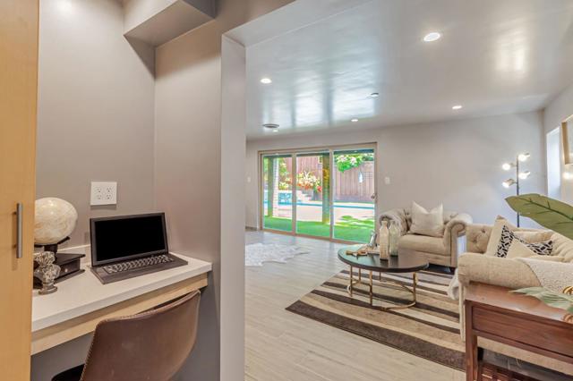 3119 Oak Knoll Drive, Redwood City CA: https://media.crmls.org/mediaz/742e8322-c336-40cc-a064-fdde91120aea.jpg