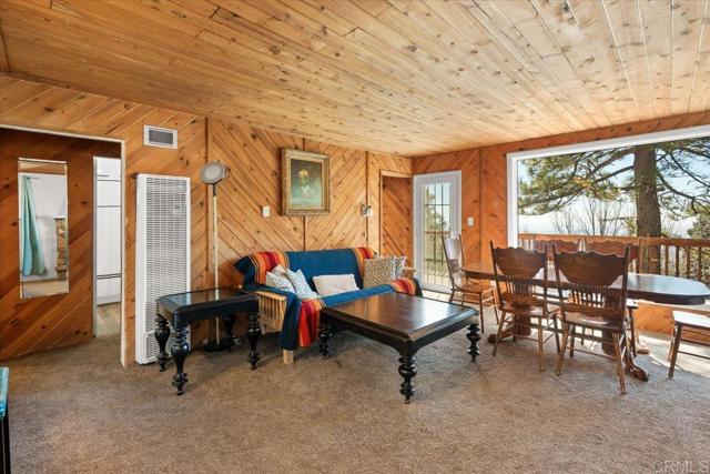 Detail Gallery Image 14 of 26 For 31111 All View Dr, Running Springs,  CA 92382 - 3 Beds | 1/1 Baths