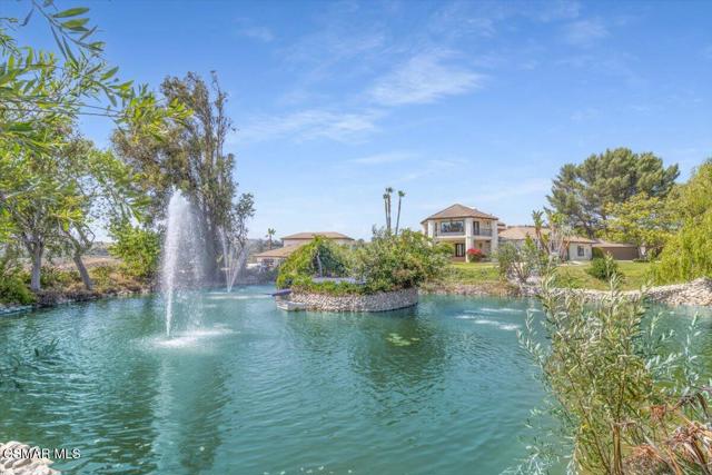 8445 Roseland Avenue, Moorpark CA: https://media.crmls.org/mediaz/742f5328-b42a-4dc2-a3c7-c031d468da25.jpg