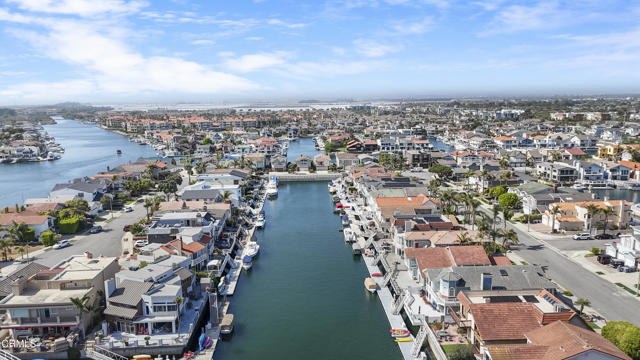 Detail Gallery Image 54 of 56 For 2350 Greencastle Ln, Oxnard,  CA 93035 - 4 Beds | 3 Baths