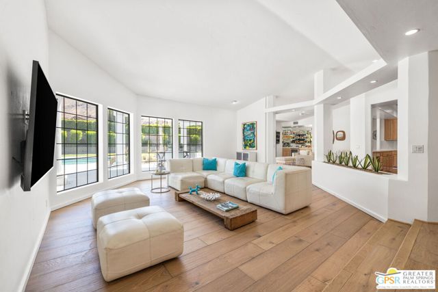 38262 W Maracaibo Circle, Palm Springs CA: https://media.crmls.org/mediaz/742fbf14-929b-4876-9dbc-10a00837fe46.jpg