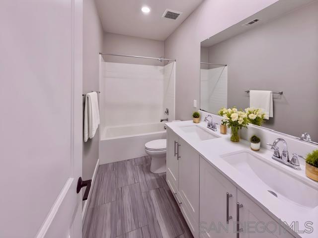 10713 Audrey Way, San Diego CA: https://media.crmls.org/mediaz/74301bf8-5f21-4c45-8b87-1e0d4e985893.jpg