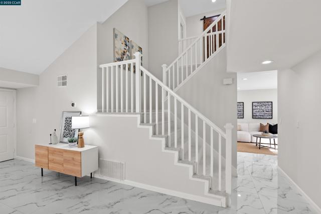 2916 Sombrero Circle, San Ramon CA: https://media.crmls.org/mediaz/7430b5e2-cf68-47b2-9a90-c473cac9ed40.jpg