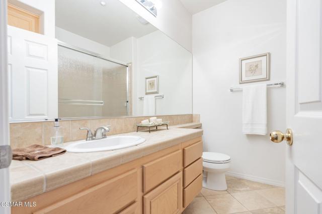 Upstairs Bathroom1